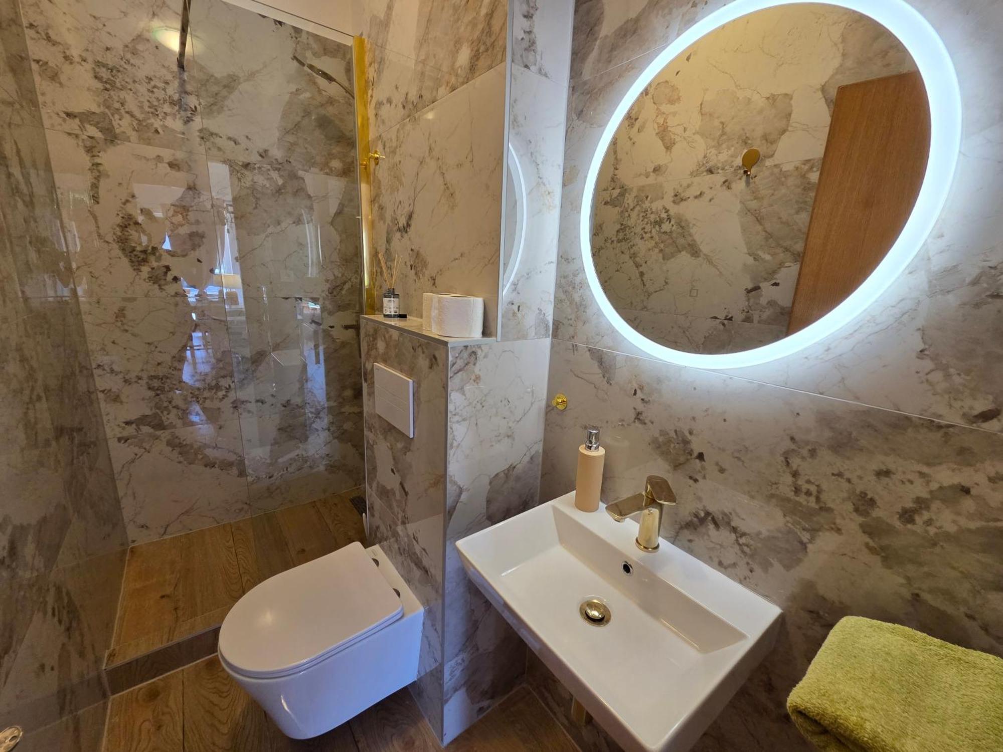Apartman Leticia *