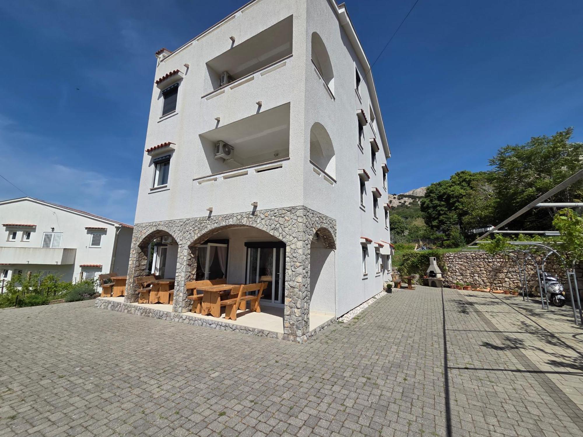 Leticia Apartment *