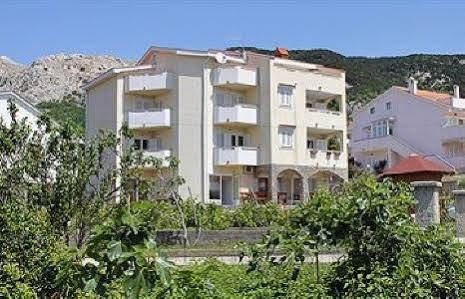 Leticia Apartment Baska (Krk)
