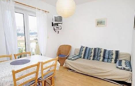 Leticia Apartment Baska (Krk)