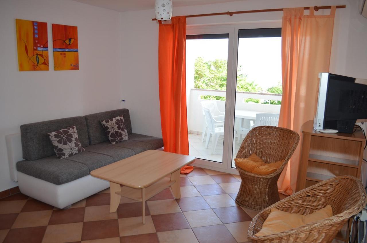 Apartment Leticia *